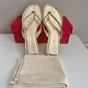 Tory Burch Gold Classic Thong Strap Flip Flop Sandals Size 6 NIB